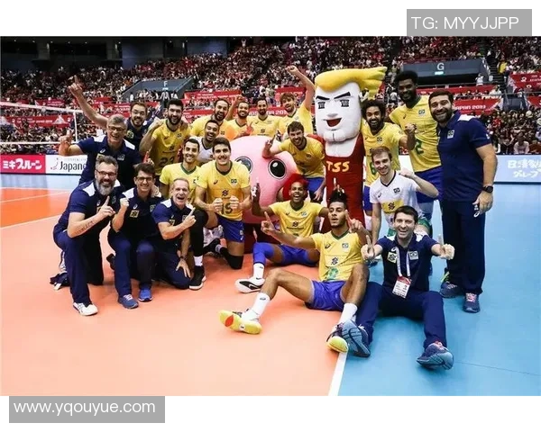 日本男排中的足球明星如何在两项运动中取得辉煌成就