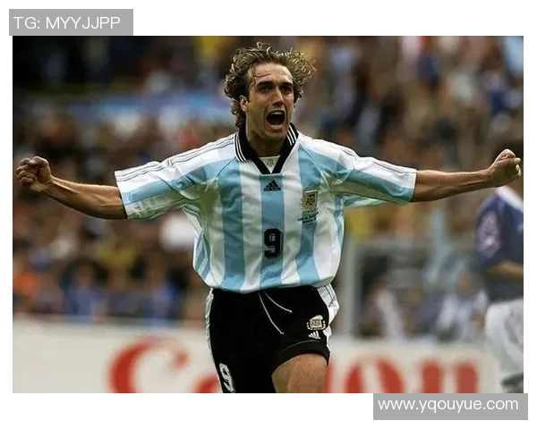 足球明星外号揭秘：最具个性与传奇色彩的绰号大全